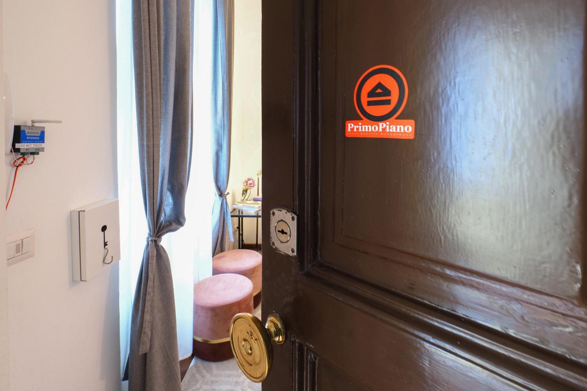 Primopiano - Custodi Daire Milano Dış mekan fotoğraf